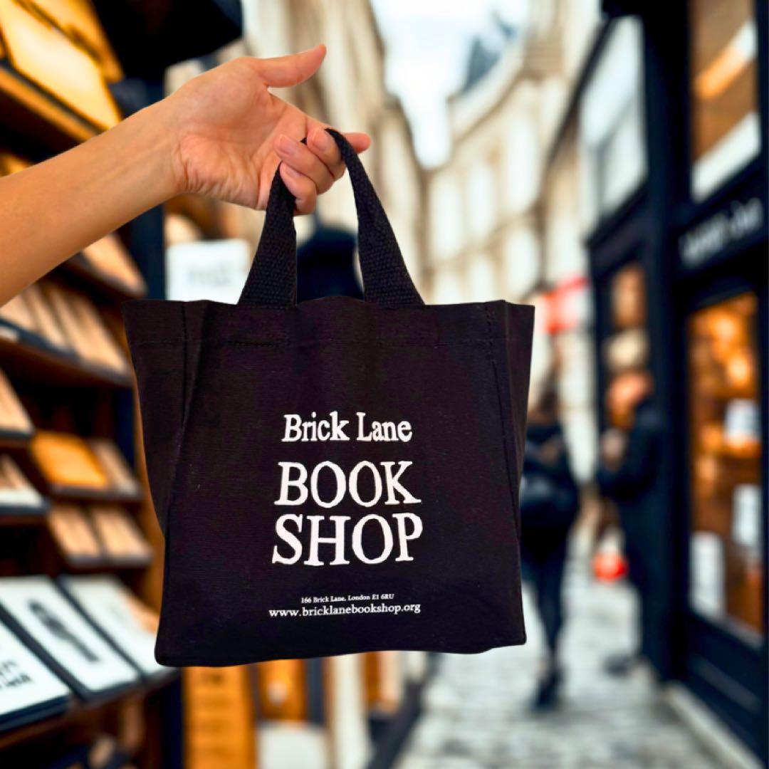 London Brick Lane Bookshop ブリックレーン キューブ マチ付き バッグ