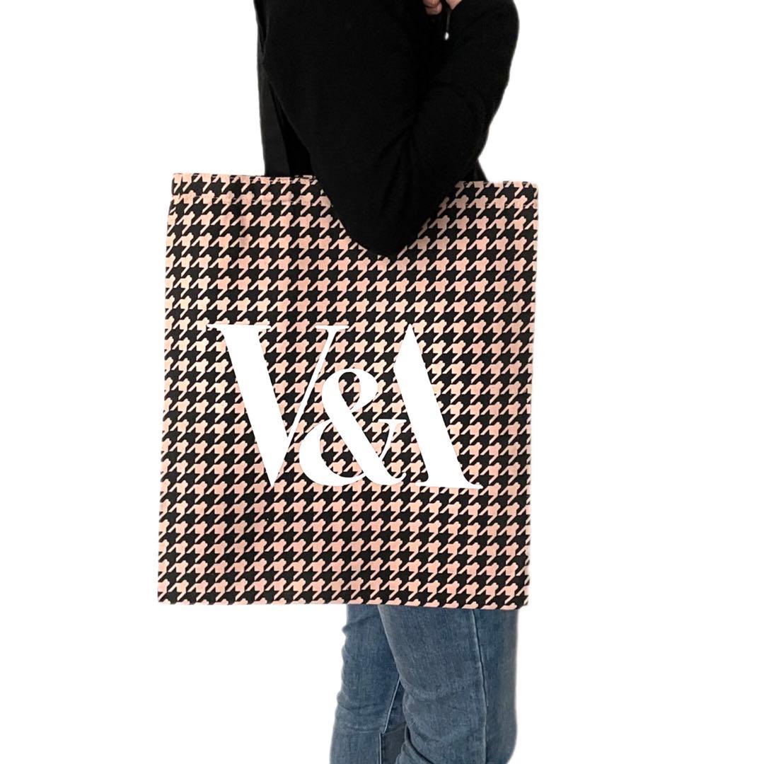 London V&A ヴィクトリア＆アルバート博物館 ハウンドトゥース プレイド トートバッグ
